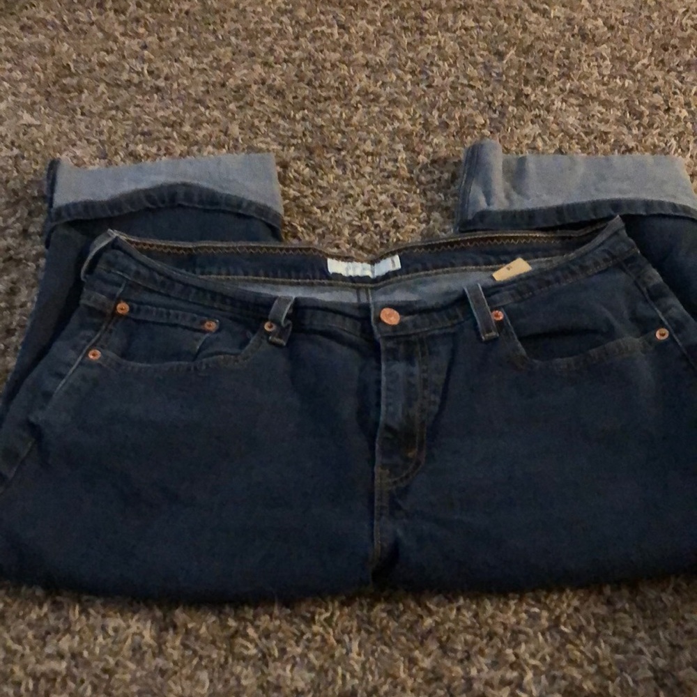 Levi’s 515 capris.